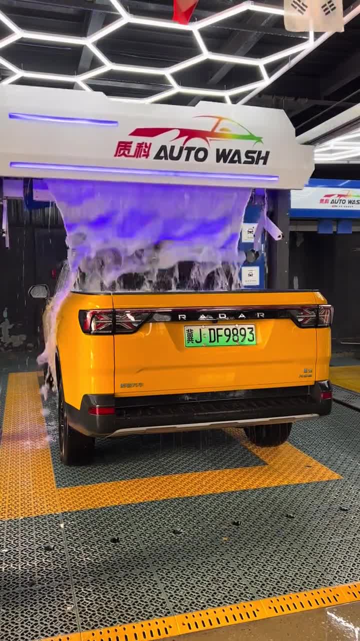 L3-100Pro(TS) Profile-Sensing Touchless Car Wash Machine